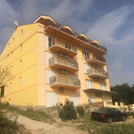 Apartmani Vukovic Tivat Bagian luar foto