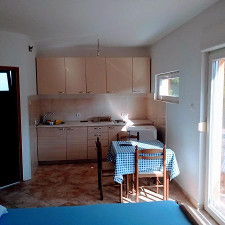Apartmani Vukovic Tivat Bagian luar foto