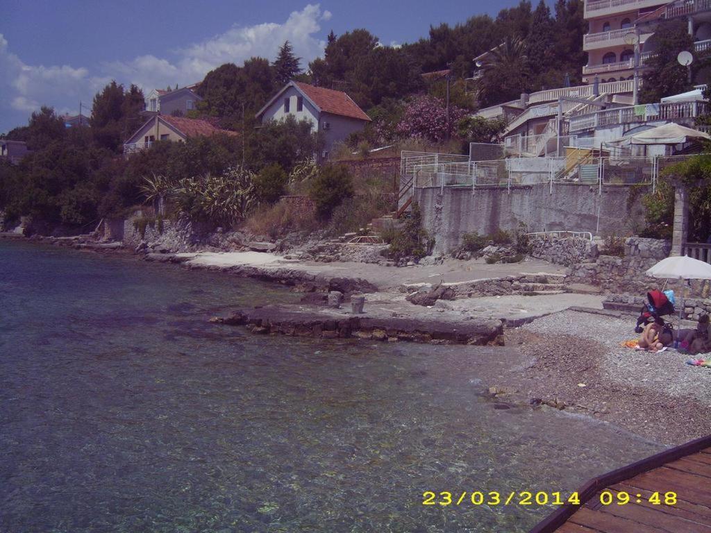 Apartmani Vukovic Tivat Bagian luar foto